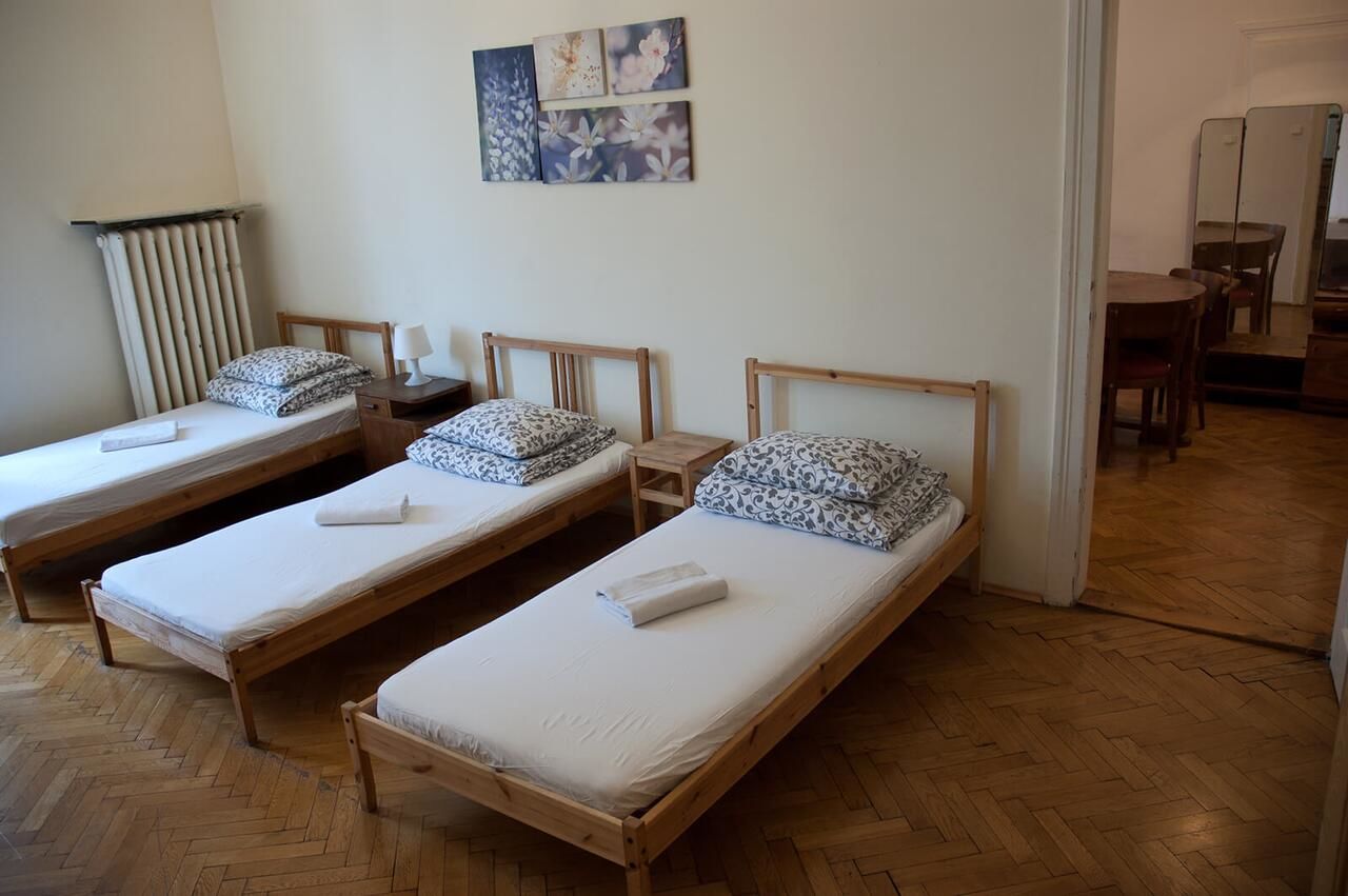 Хостелы Trzy Kafki Private Rooms Краков